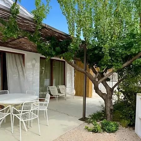 Villa New Mediterranean With Heated Pool