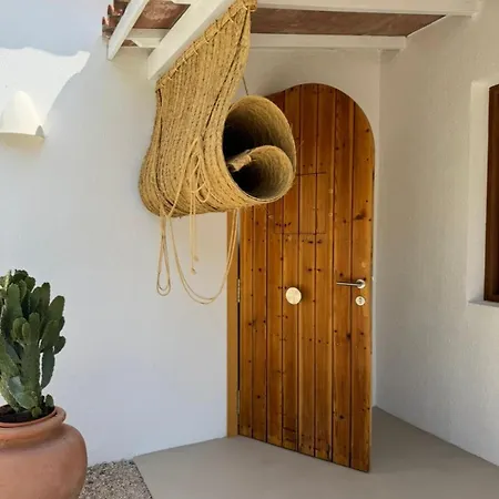 Villa Mediterranean With Heated Pool *