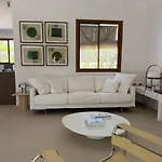 New Mediterranean With Heated Pool 别墅