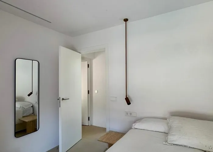 New Mediterranean With Heated Pool Villa *